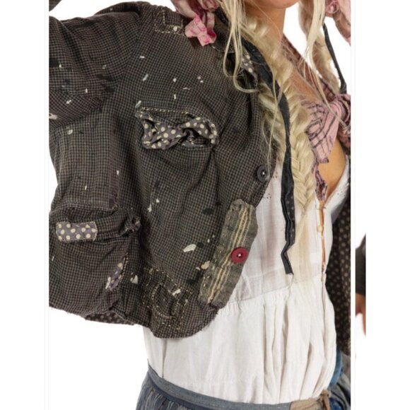 Magnolia Pearl Pink and Black Blazer - Picture 16 of 16